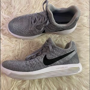 Nike lunarlon shoes